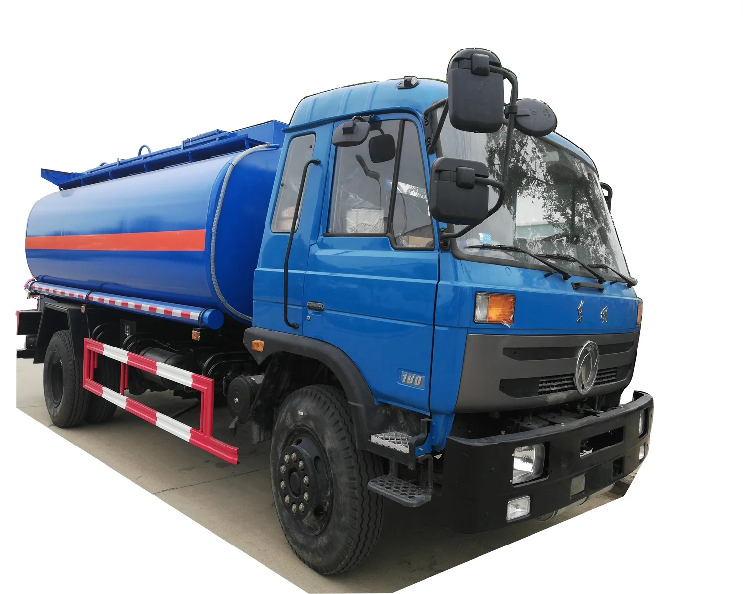 Dongfeng топливный танкер 190PS 10000L по хорошей