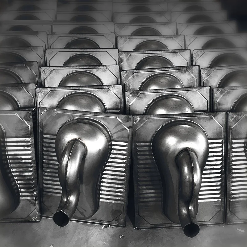 China sanitary ware supplier wholesale multi color P trap squatting pan for bar KTV  stainless steel squat toilet