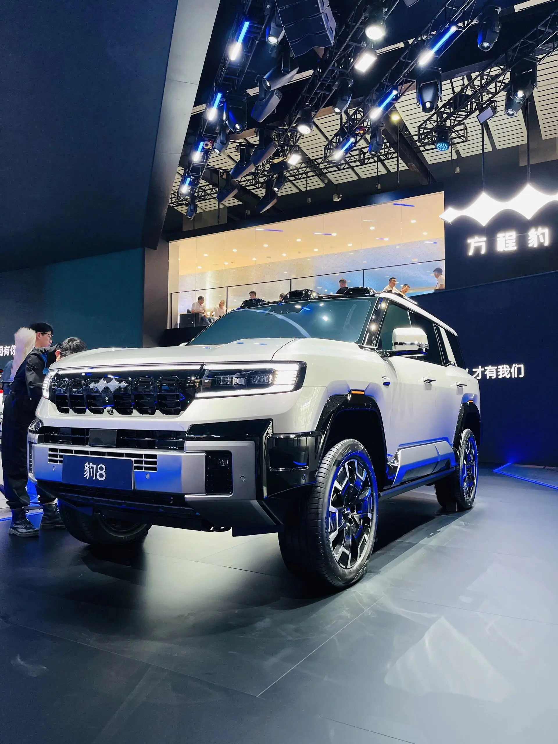 2024 китайский полноразмерный Гибридный внедорожник fangchengbao bao 8 byd сделано в Китае Новый энергетический автомобиль Леопард 2025