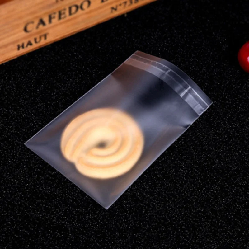Disposable Frosted Matte Clear Self-adhesive Sealable Food Grade Custom Printed Lunch Bread Cookies Packing Bags with Your Logo