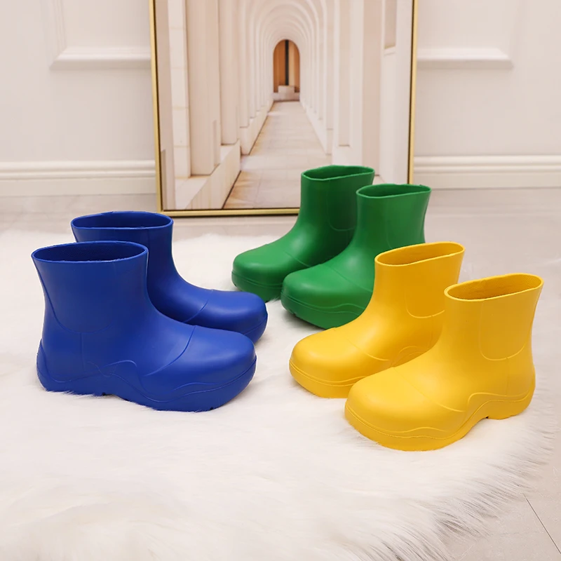 Wholesale waterproof rubber rain boots women  fashion adult ladies character eva rain boot ankle kid rain boot