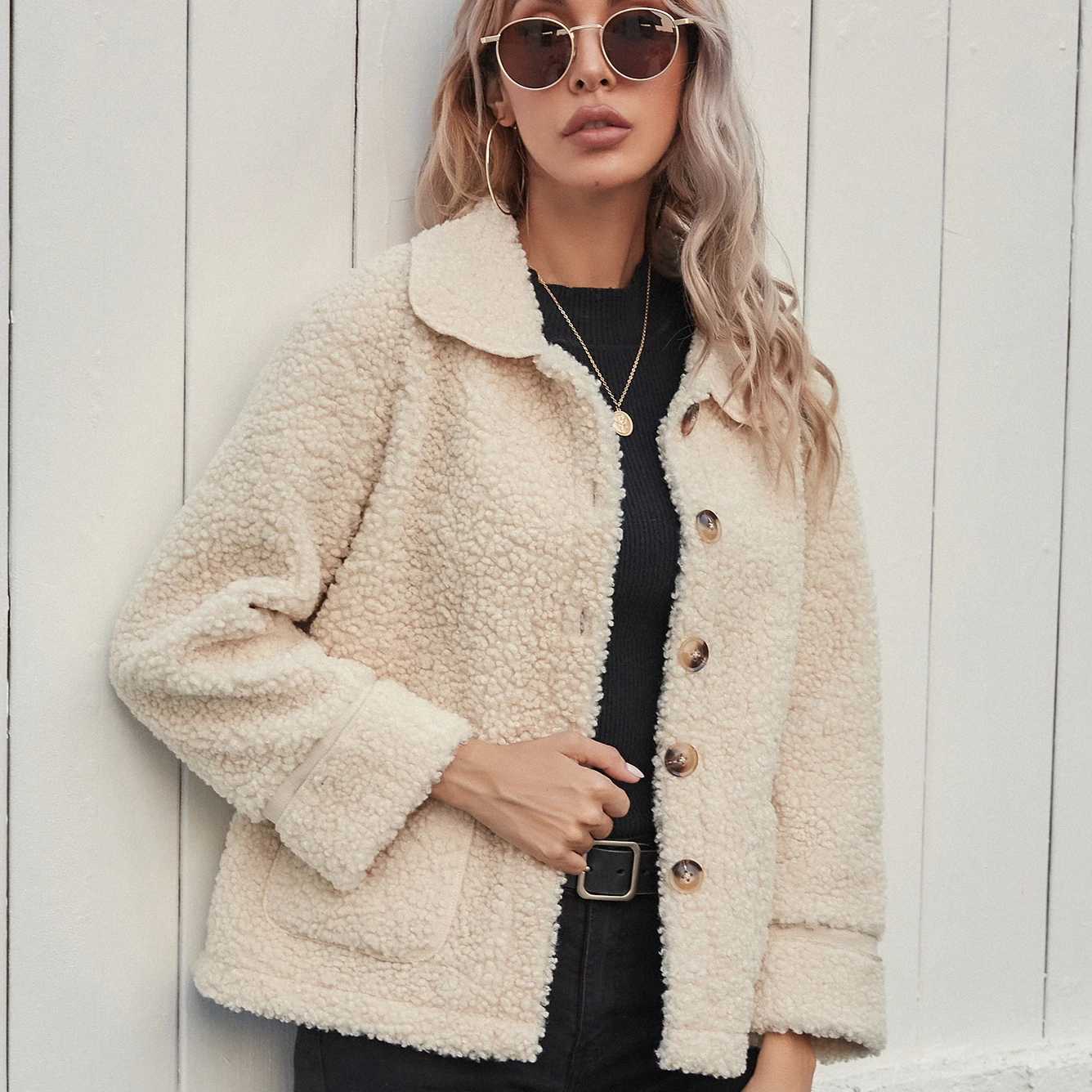 Популярный дизайн, оптовая цена, искусственный двубортный плюшевый повседневный элегантный жакет, Женское зимнее плюшевое пальто