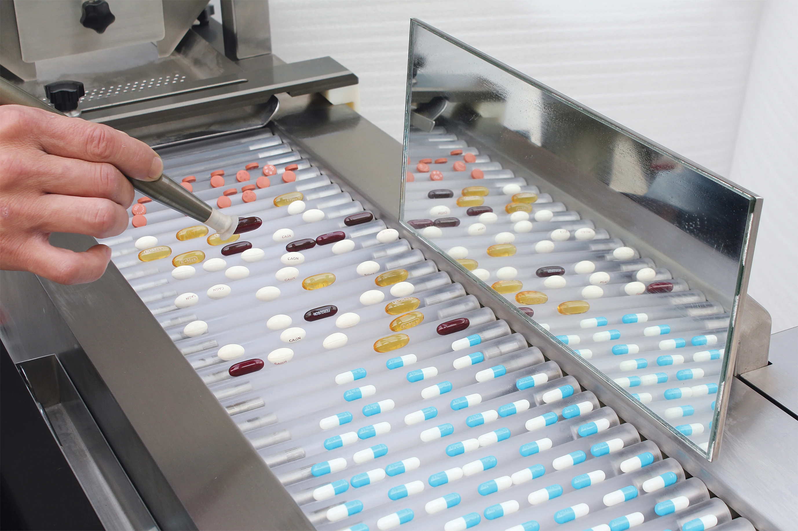 YJX220B Tablet and Capsule Inspecting Machine