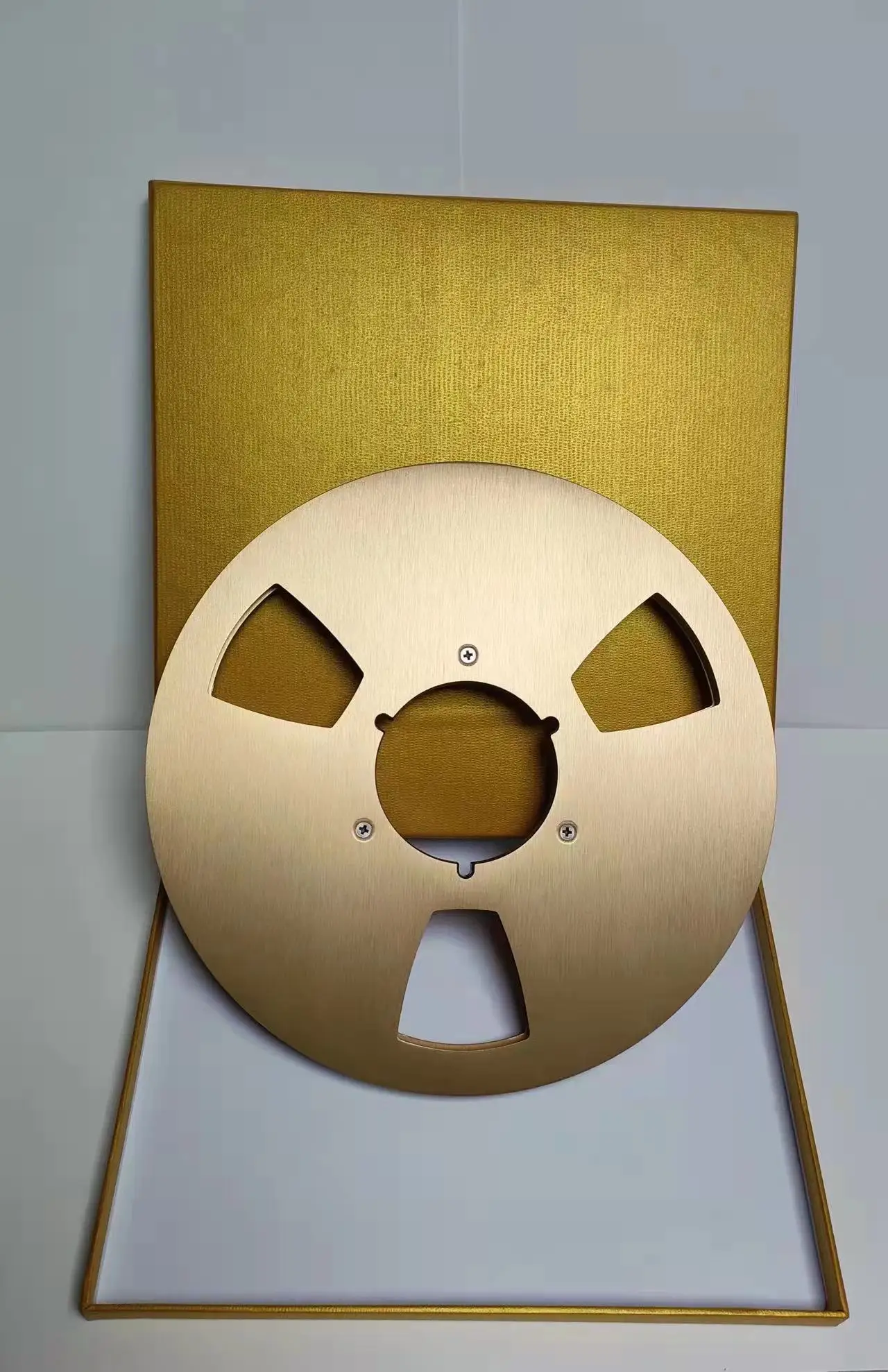 Аудиоблины шириной 1/4 дюйма (6,3 мм) для использования с катушкой для рекордеров