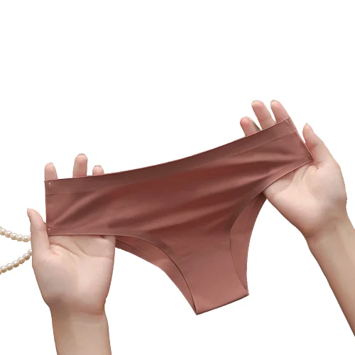 High Quality Ice Silk Thong Sexy Women Panties Seamless G String Briefs T Back for Girls Underwear Ladies Underpants