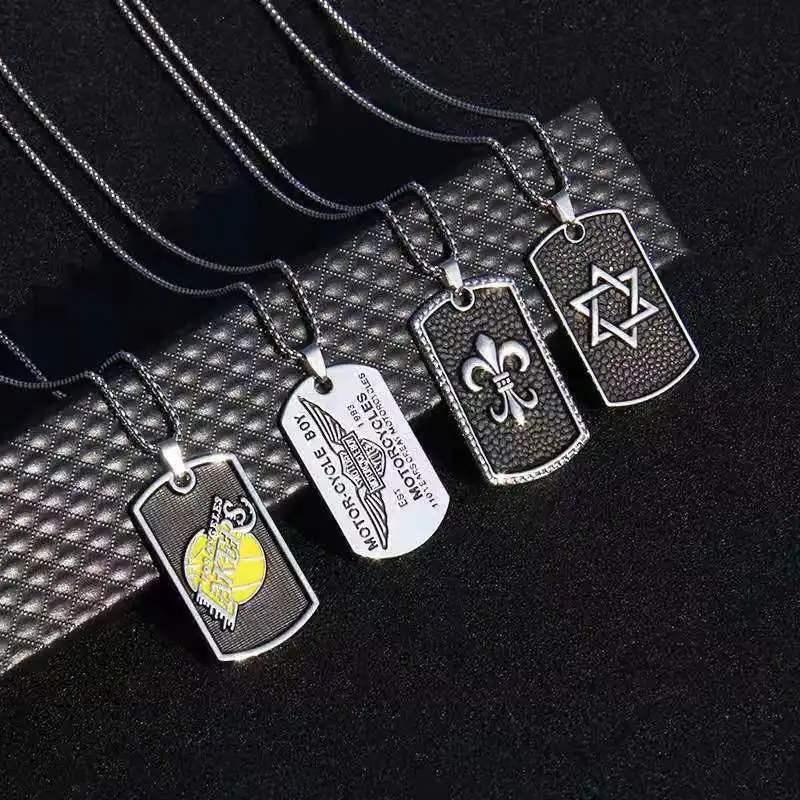 Wholesale Titanium Steel Silver Hip-Hop Silver Retro Compass Animal Cross Stainless Steel Necklace For Mens