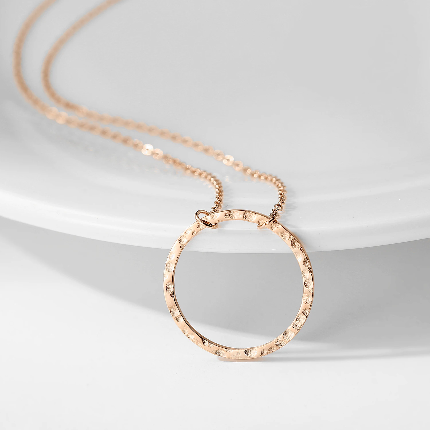 eManco Best Sell Designer Women Gold Necklace Stainless Steel 14k Gold Necklace