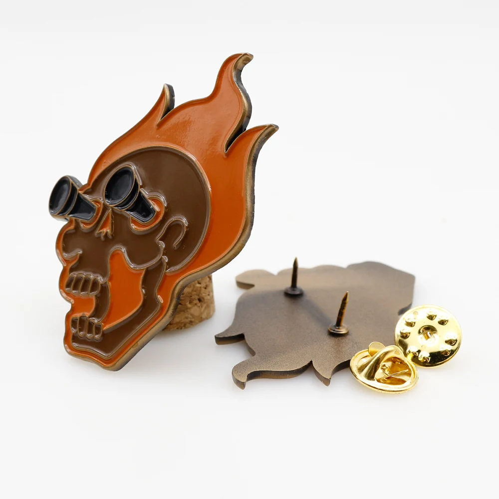 Custom Enamel Pin TV Show Metal Glitter Dome Epoxy Resin Lapel Pin Badge