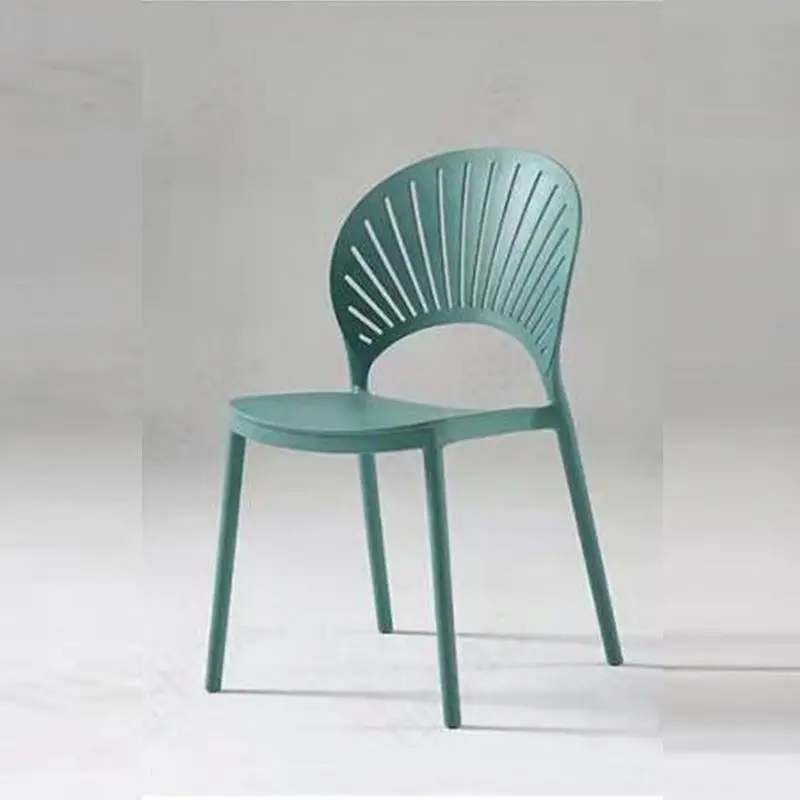 Цветные несущую способность Non-slip ожидания современный сад Pp пластиковый стул