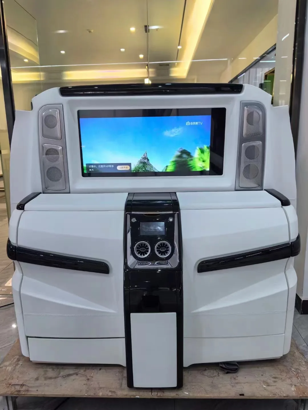 Mona Lisa business car set, luxury bar seat armrest table board, with hidden seats, lifting TV wall  interior  for BENZ vclass