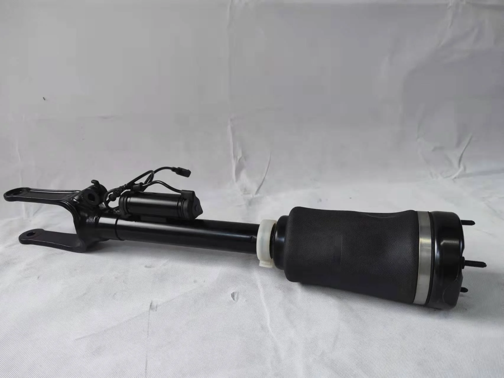 Shock Absorber Front 1643204613 Air Suspension Parts with Bellow Spring Suspension For Benz W164 Air Suspension Spring