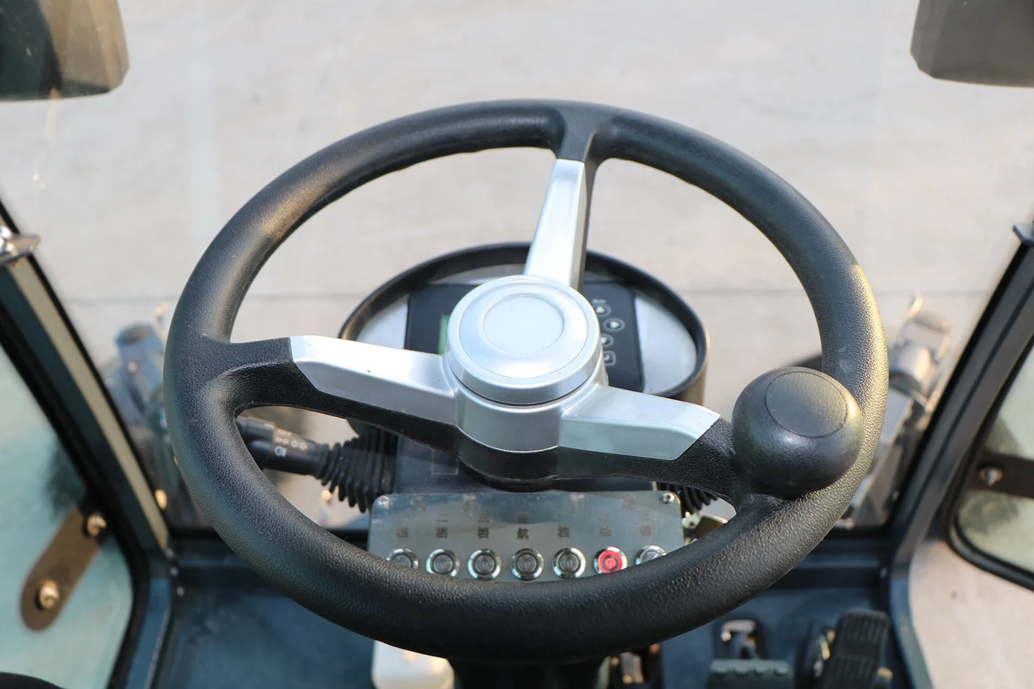 Pure Electric Road Sweeper Car Outdoor Street Cleaning 4 Wheel Street Sweeping Machine