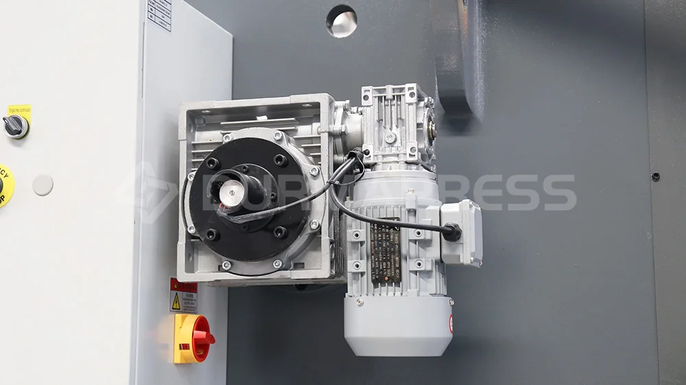 Guillotine Shearing Machine Good Price Cutter Sheet Metal Shearing Machine DAC360T Controller