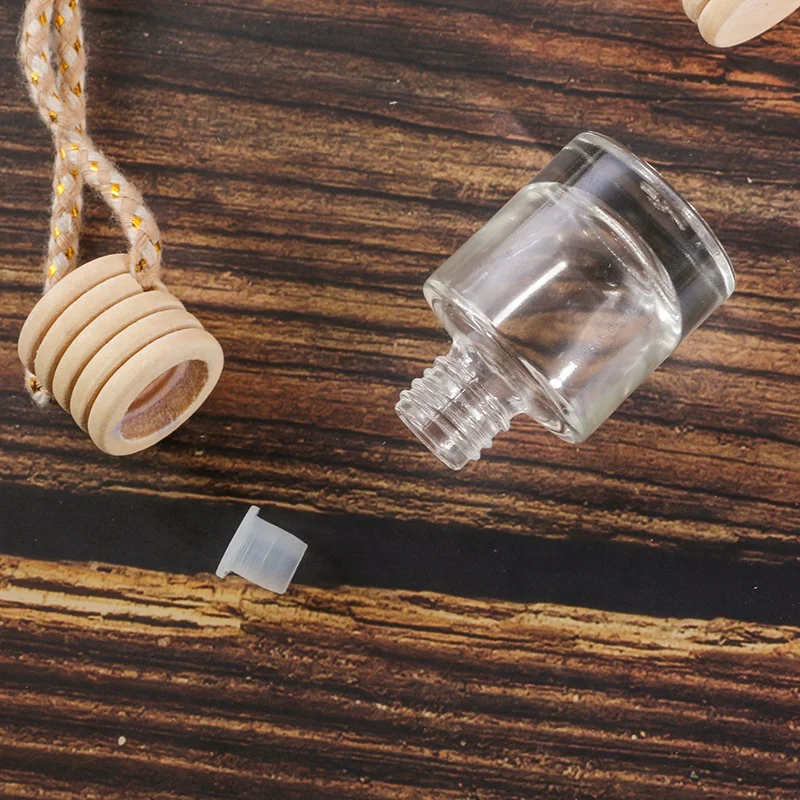 Interior Decoration 5ml Empty Car Bottle Pendant Car Perfume Bottle Empty Essential Oil Container