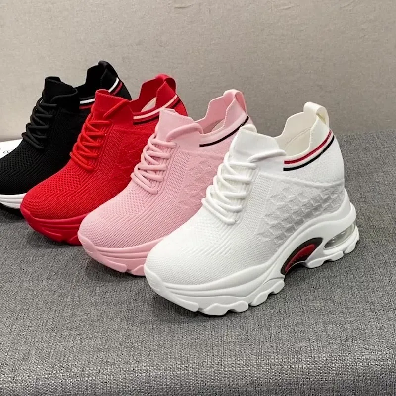 Женские однотонные кроссовки