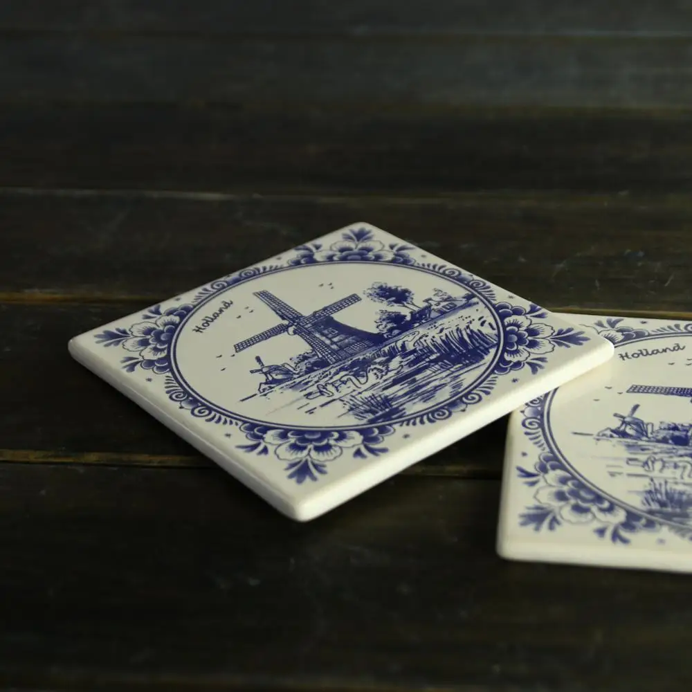 1975 vintage - Royal Delft - Porceleyne Fles - Delft Blue plate with decoration  Handpainted Windmill