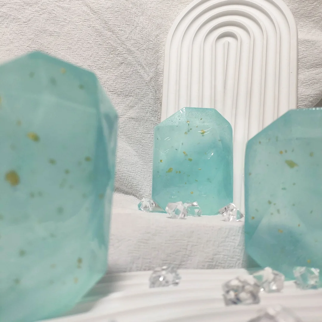 Wholesale Handmade 100% Pure Glycerin Clear Bath Soap OEM Natural fruit fragrance handmade soap