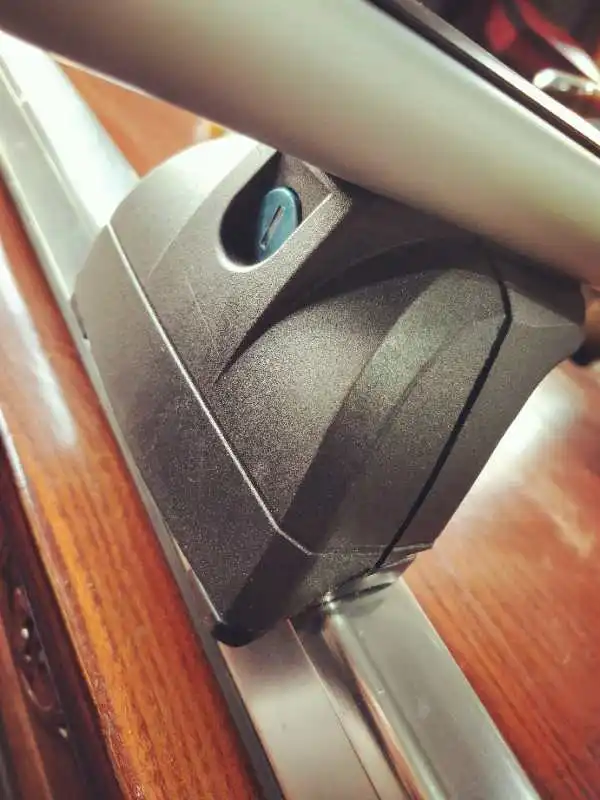 High Quality  Universal Cross Bars