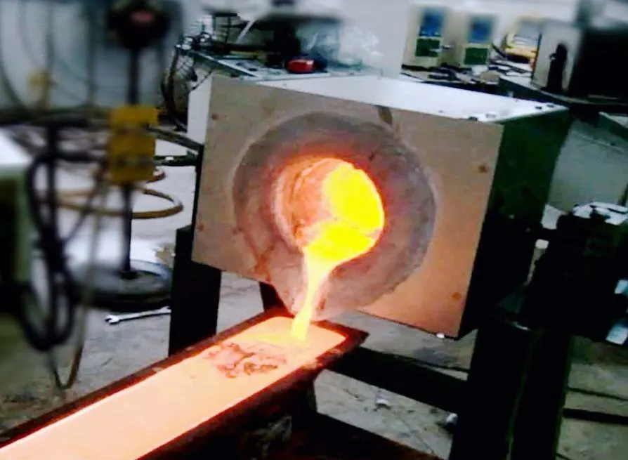 Small induction 10kg 20kg 30kg 40kg 50kg stainless steel melting furnaces for sale