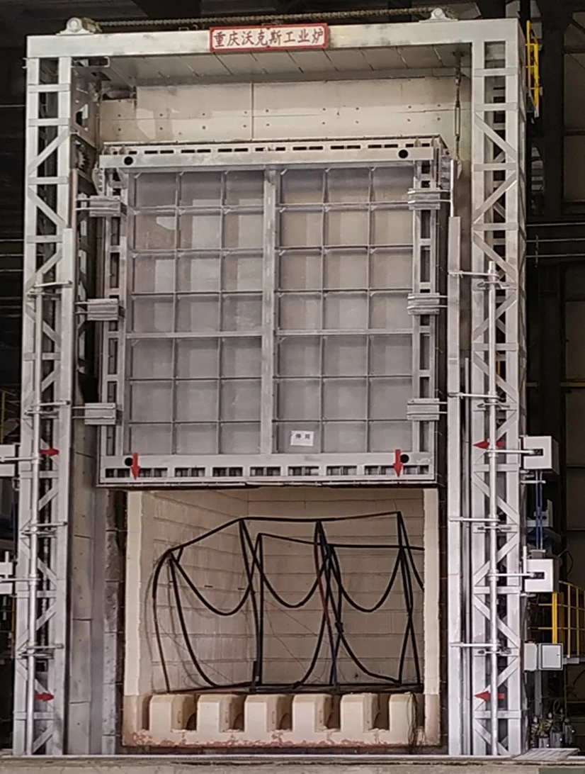Large custom heat treatment furnace for natural gas