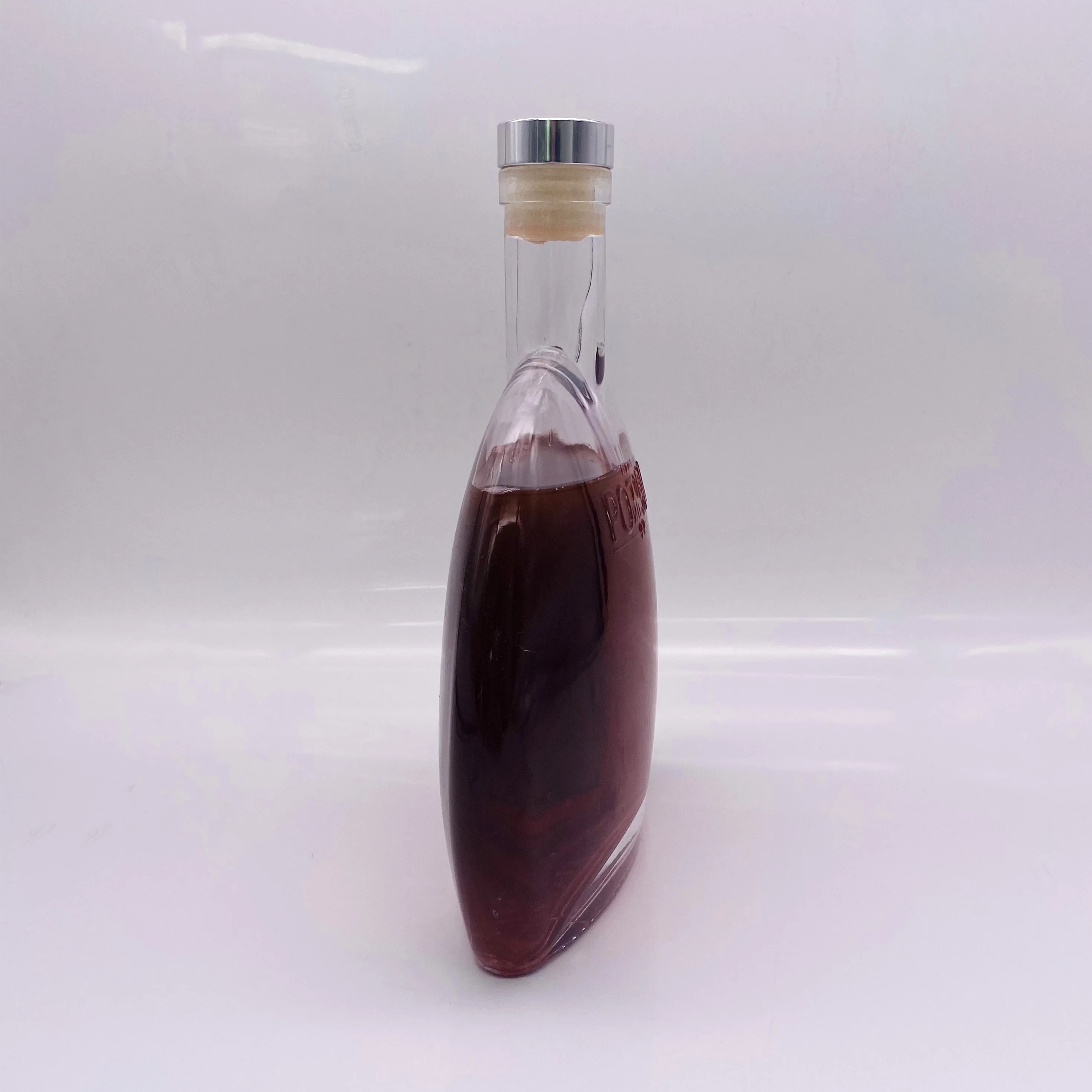 200ml 500ml Screen printing screw lid clear and frosted flat flask coffee glass bottle for liquor wine