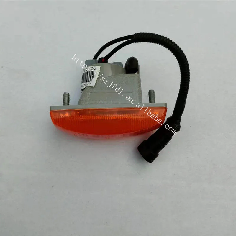 Sinotruk howo side lamp Left and right side turn signal indoor ceiling light WG9925720013 WG9925720012