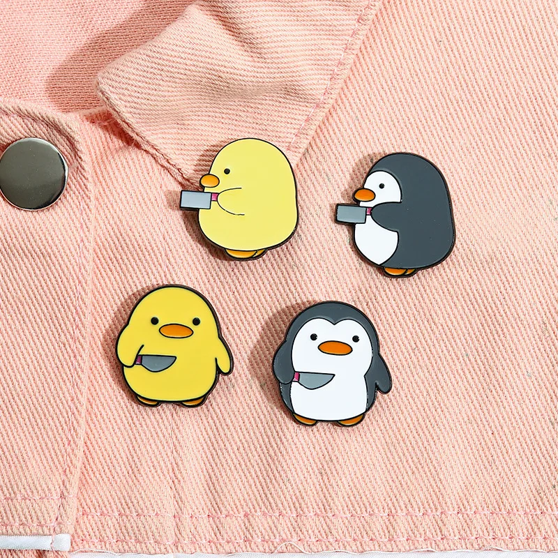 Stock Penguin Little Yellow Duck Cute Badge Cartoon Enamel Pin Ins Personality Bag Hanging Decoration Custom Hat Pins