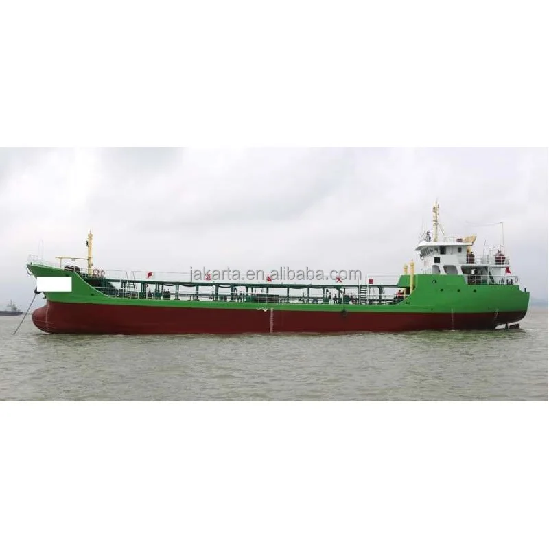 
960DWT China made oil tanker for cheap sale, used ship 