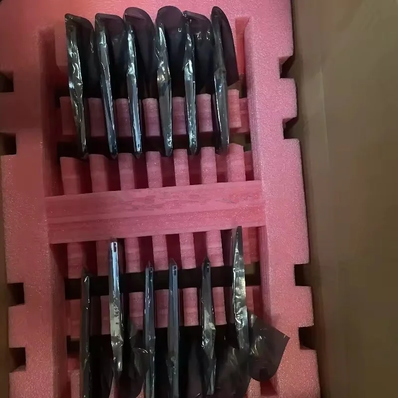 Oceanstor 2200 V5  DAE62435U4EV5  02354CDM  SAS Disk Enclosure 4U,AC\240V HVDC,3.5 Inch,DAE62435U4