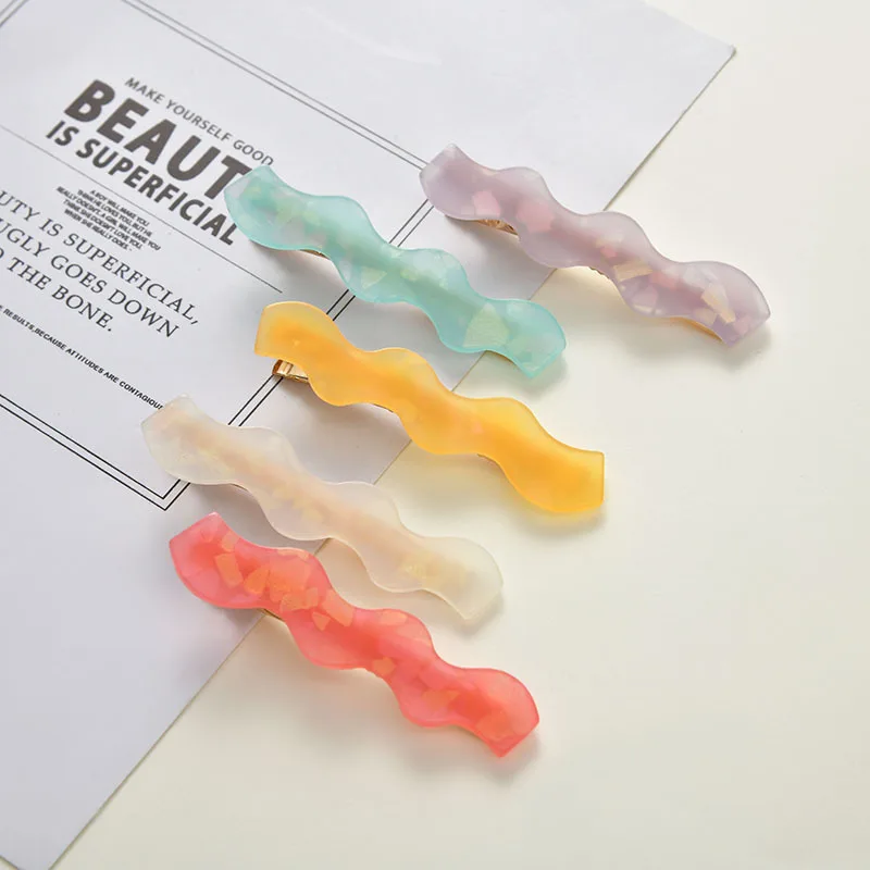 South Korea Hot Selling Fashion Duck Beak Clip Plastic Hair Clip In Wavy Shape Color Temperament Elegant Hair Accessories