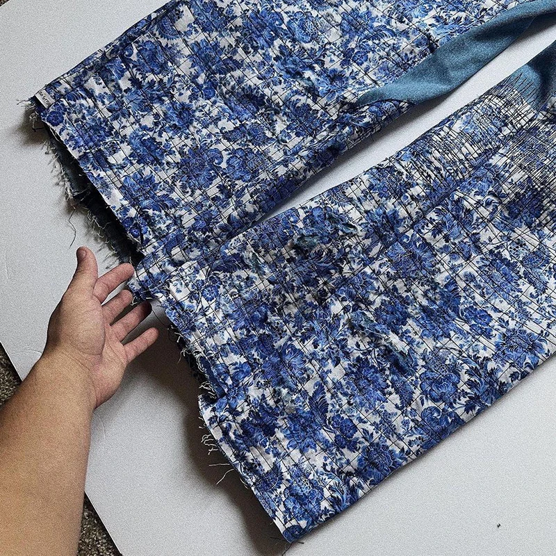 YYSY manufacturer heavyweight frayed high quality flared denim jeans men custom stacked Y2K jeans for streetwear