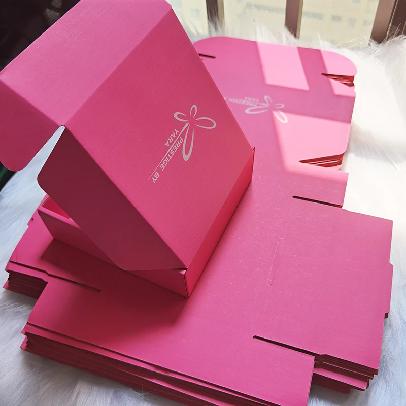 Custom Logo Printed Rigid Kraft Paper Packaging Mailing Shipping Cardboard Colored Corrugated Box For Clothing