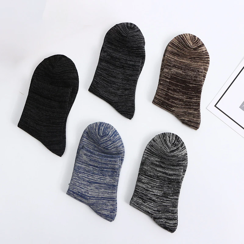 2024 New model good quality vintage soft comfortable solid color crew 100% cotton dressed socks for men accessories