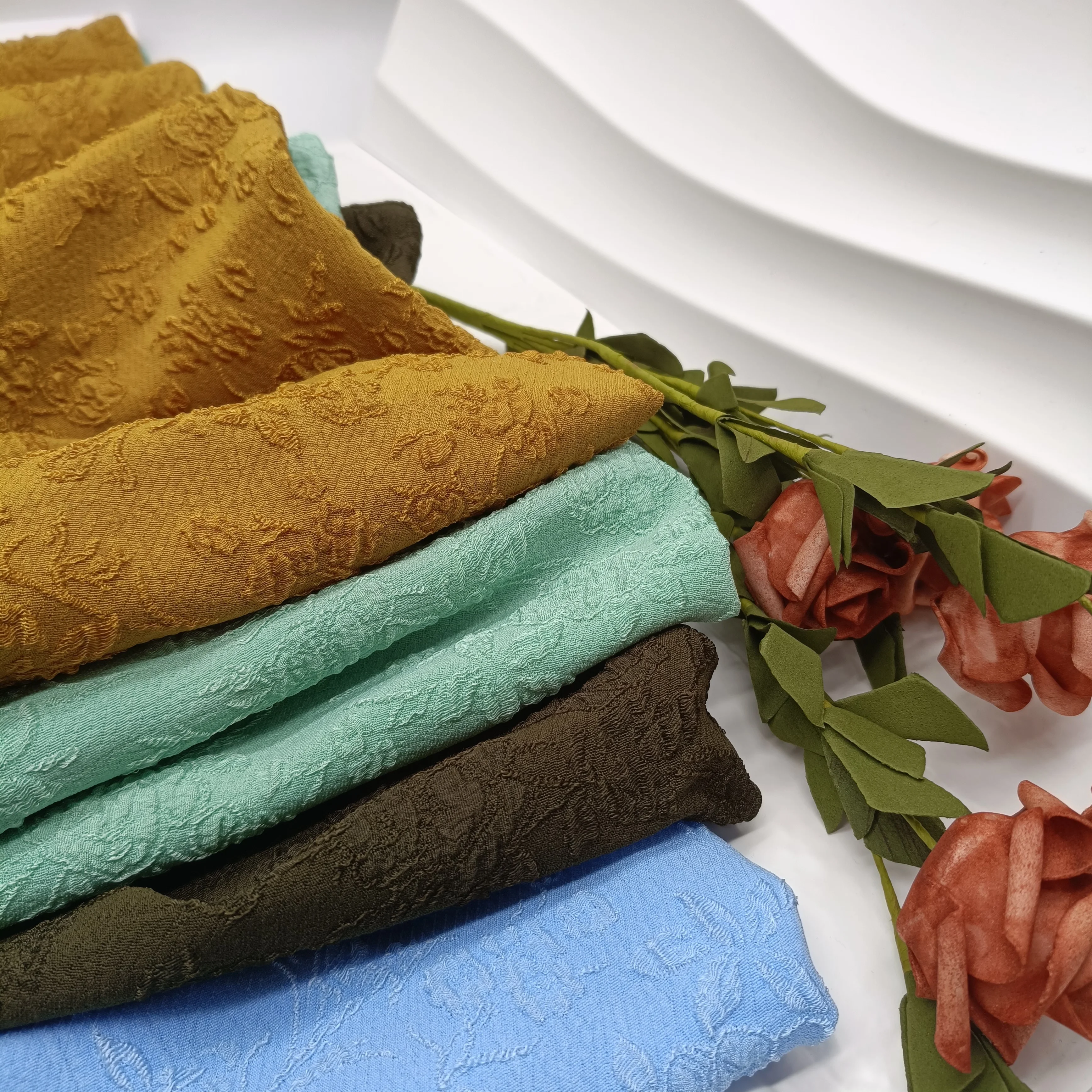 In stock woven four way stretch jacquard polyester spandex fabric for dress recycled
