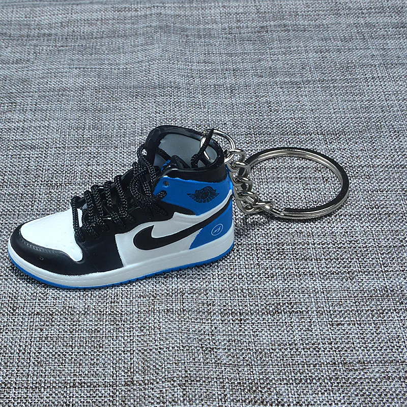wholesale popular custom cute 3d sneaker shoe keychain mini jordan shoes sneaker and box keychain