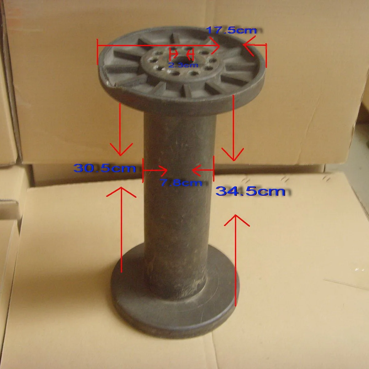 2021 hot sale  size can customized nylon bobbin