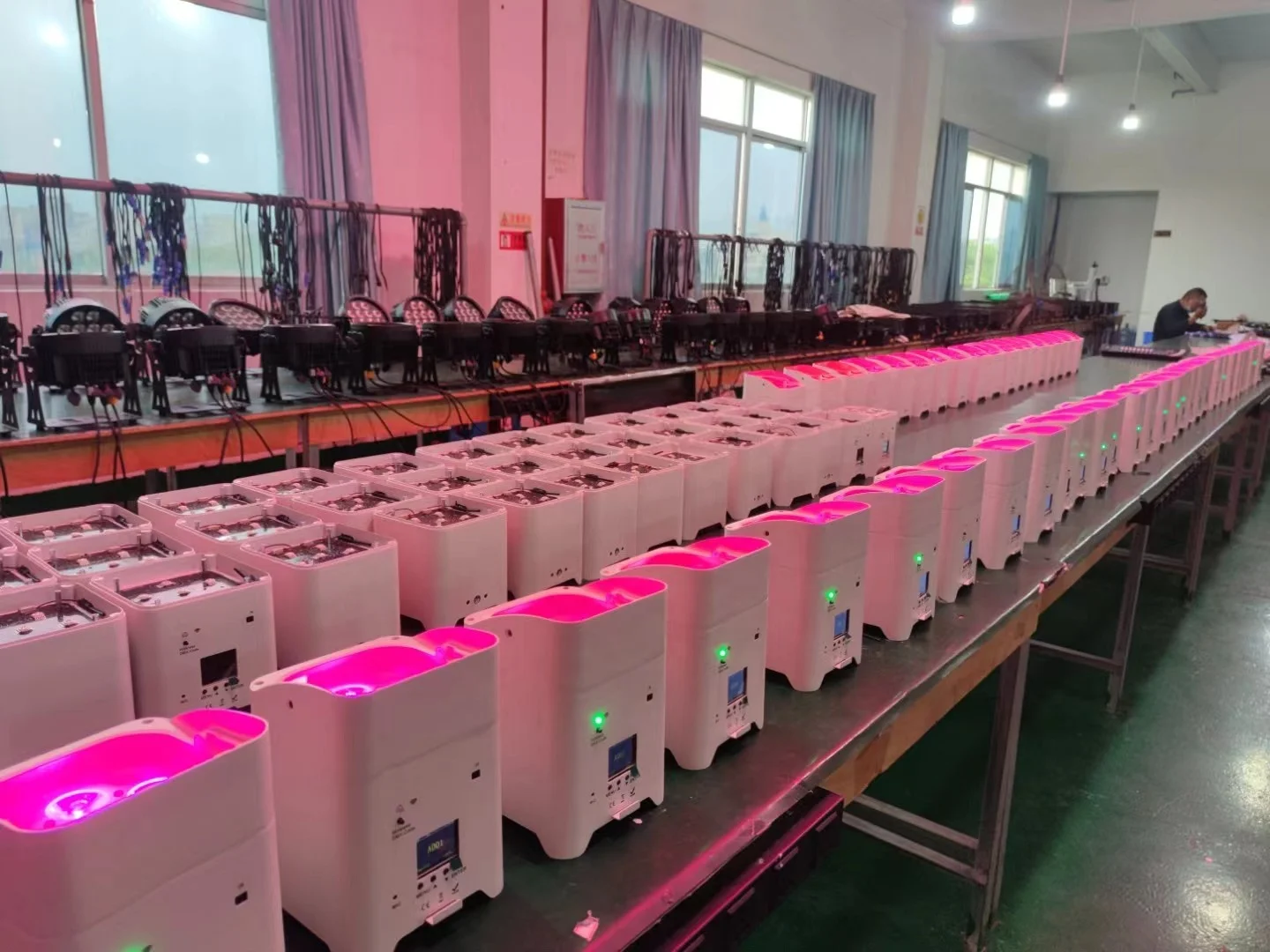 Uv 6x15 Вт Rgbwa uv 6 в 1 смешивая цветная аккумуляторная батарея беспроводная светодиодная подсветка для ночного клуба
