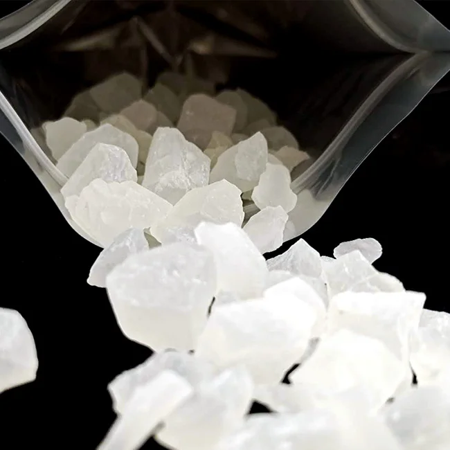 Water treatment transparent glassy antiscalant broken crystals