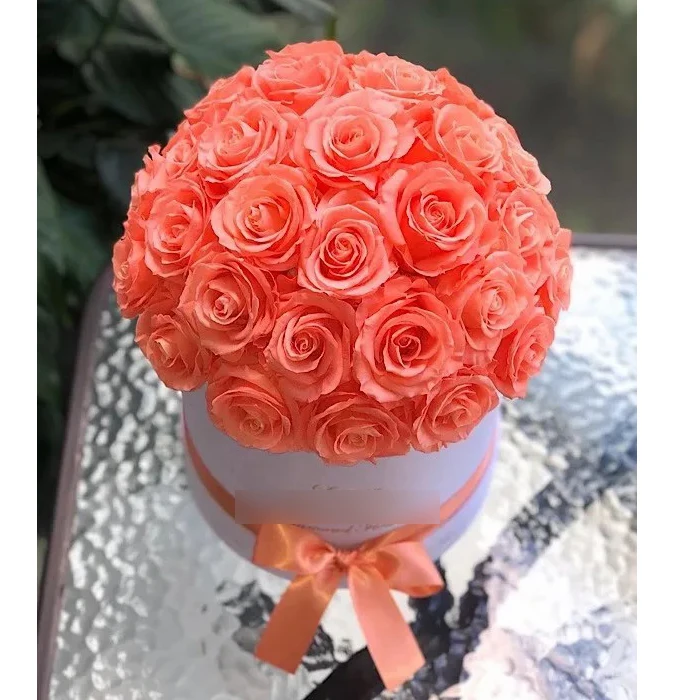 Preserved Rose Box Factory Supply Hot Selling Luxury Gift Forever Flower New Year Decoration Natural Flower New Year Decor 2024