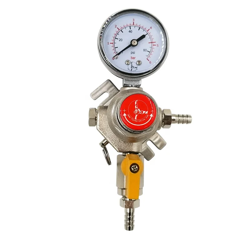 
Одномерное дозирующее оборудование для пива, Регулятор газа CO2 