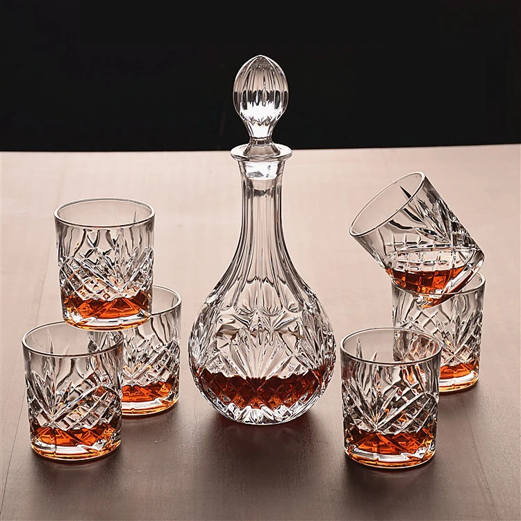 Luxury gift box 750ml wine bottle whiskey golf decanter set of 6pcs whiskey glass in color box for men
