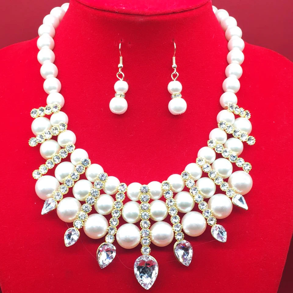 Factory wholesale pearl necklace and earring sets fashion charm multi-layers pearl jewelry sets