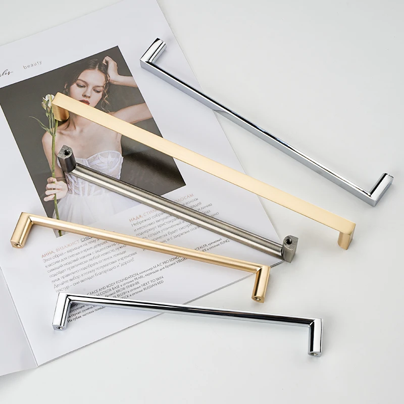 Zinc Alloy 256mm Brushed Brass Furniture Cabinet Long Handles