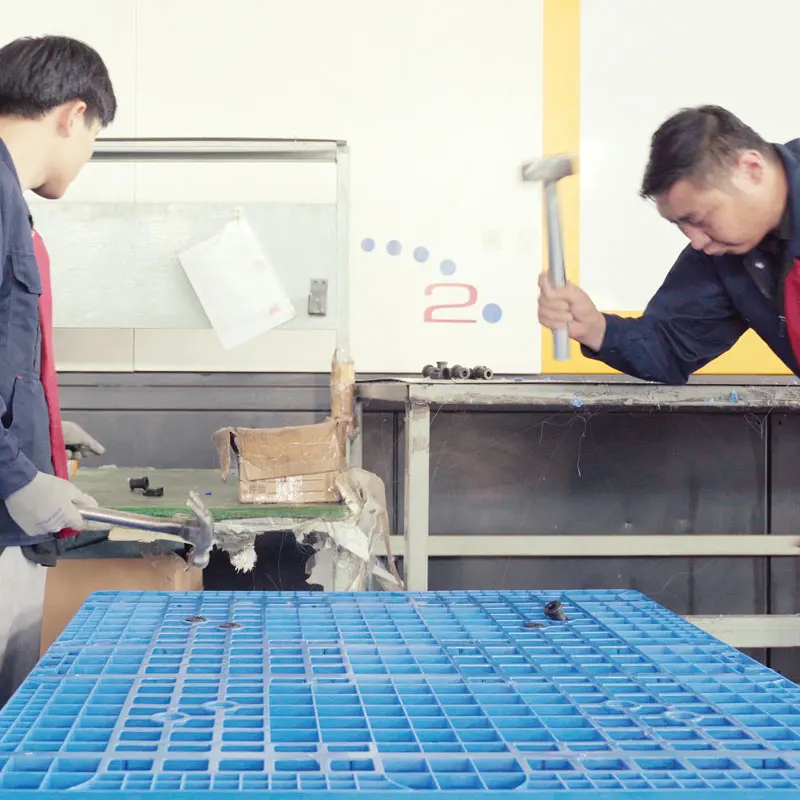 1000x800 Cheap Flat Top Plastic Pallets