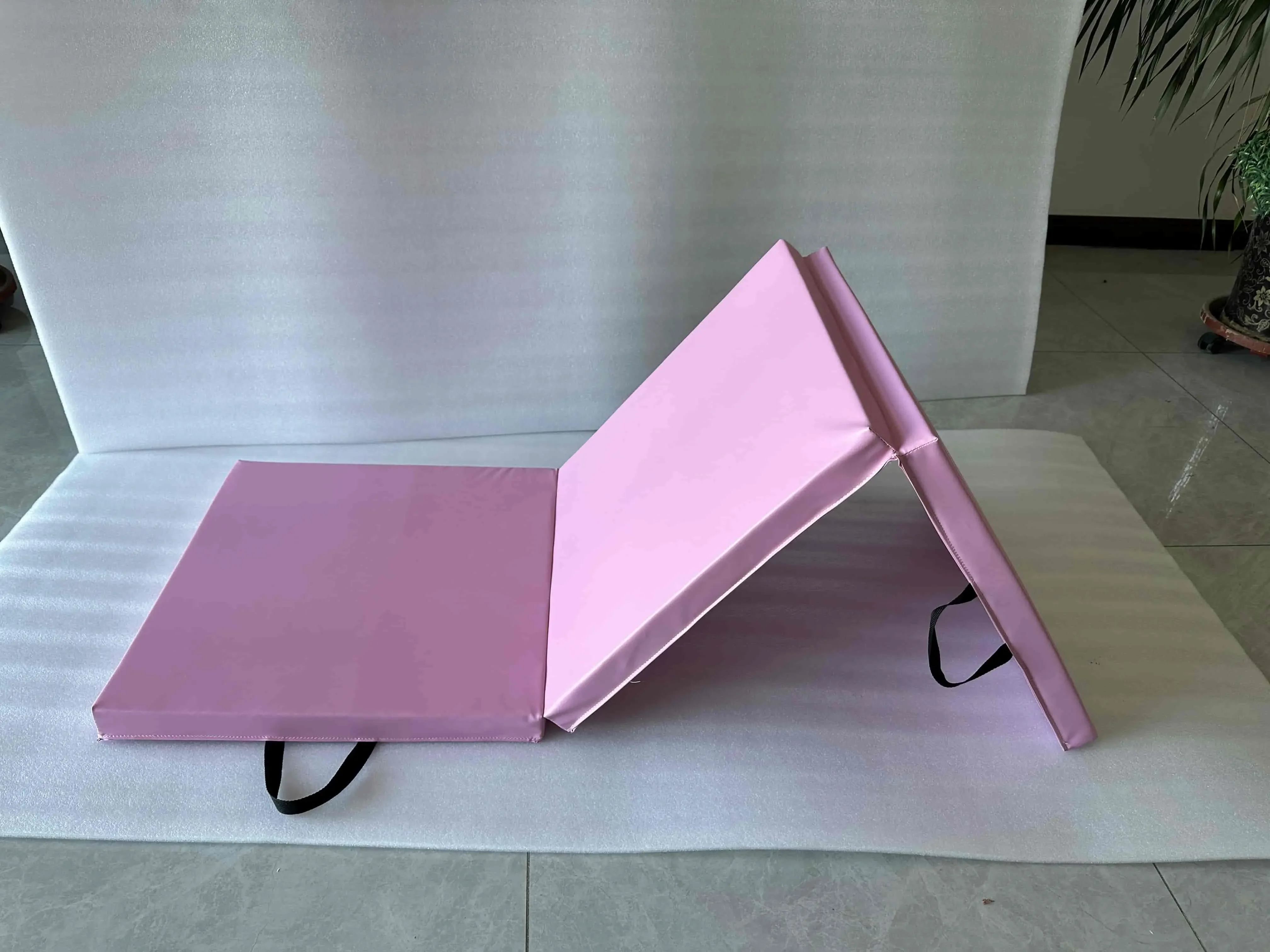 Factory Outlet Foldable Gymnastics Mat Pad Practice Cartwheel Tumbling Mat for Gymnastics