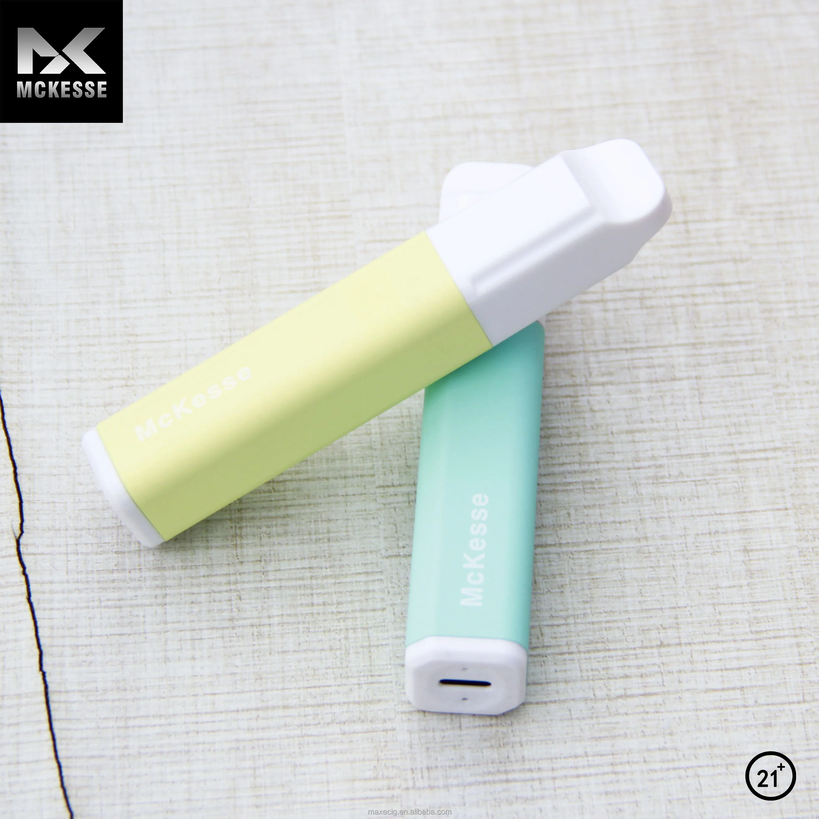 Hot sales vape quality pink flat vitamin vape smoke 2500puffs vaper KO xxl OEM sample 1pcs/box pipes disposable cigarettes