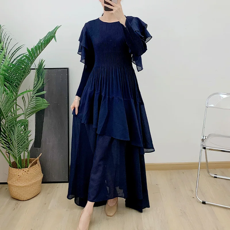 2024 Spring Lotus Sleeve Pleated Dress Elegant and Unique Design Fashionable Large Size Pleated Dress for Women