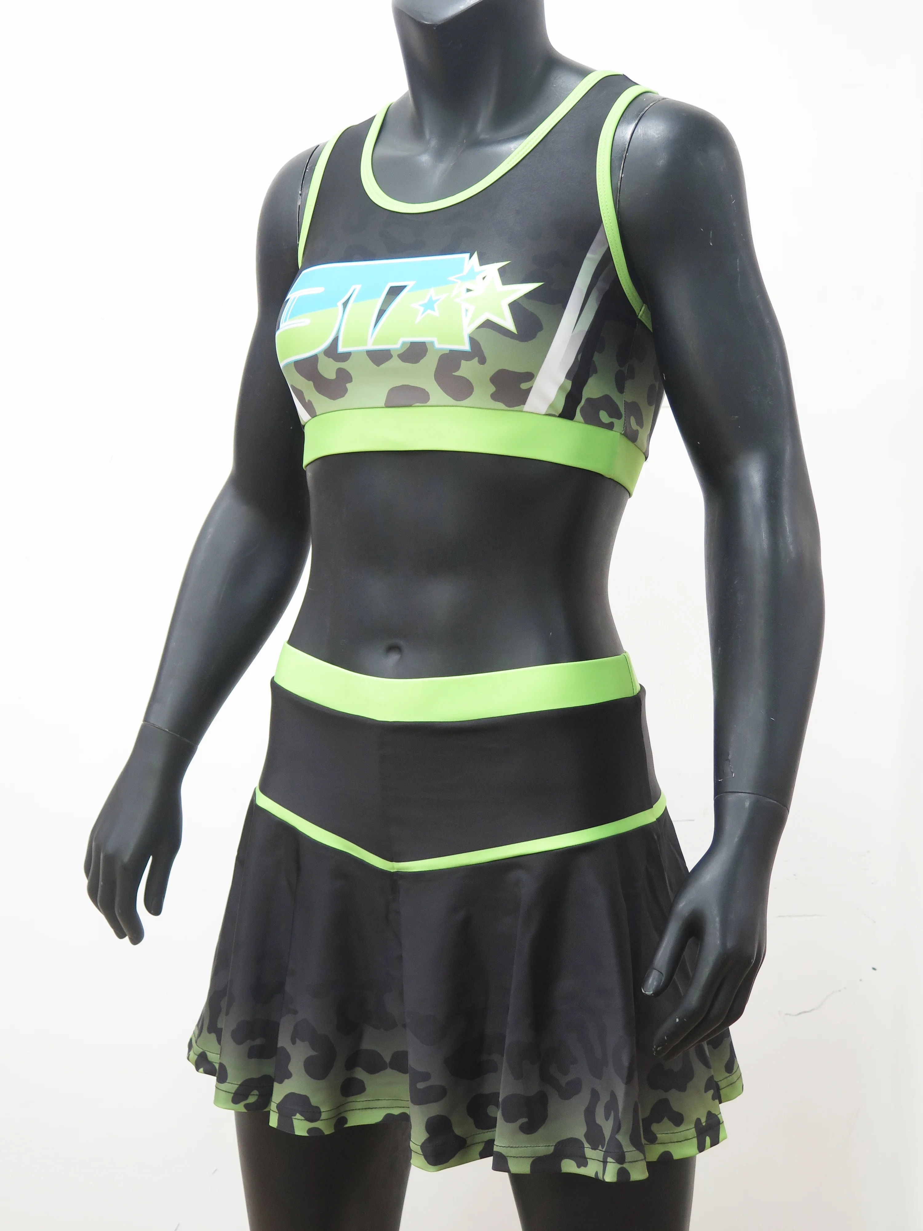 Mamre Cheerleading Uniforms Customized Spandex Cheer Costume Competition Wear Wholesale