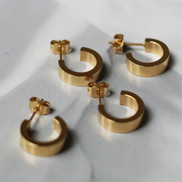 
Hot Sale Fashion Gold Plated Jewelry Earring Simple Stainless Steel Hypoallergenic Chunky C Shaped Hoop Earrings For Women 