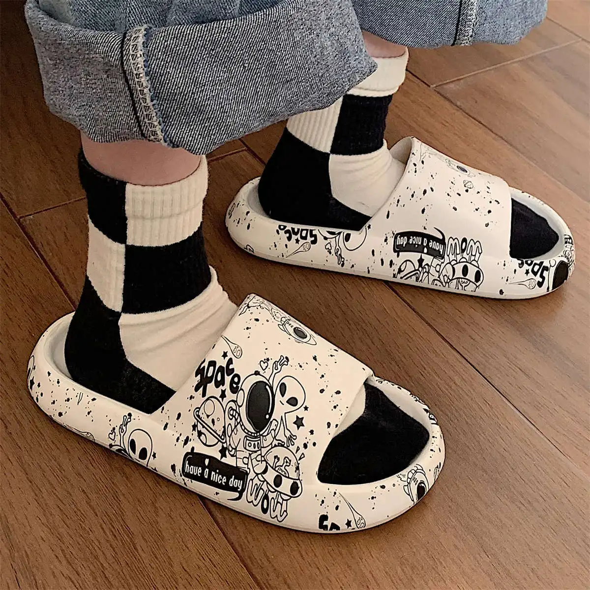 XIXITIAO Alien pattern cartoon fashion men eva slippers unisex home outdoor summer lady slide sandals slides slippers for women